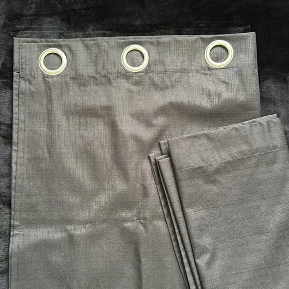 Curtains - Picture 1 of 1